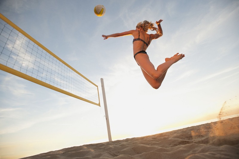 женский пляжный волейбол