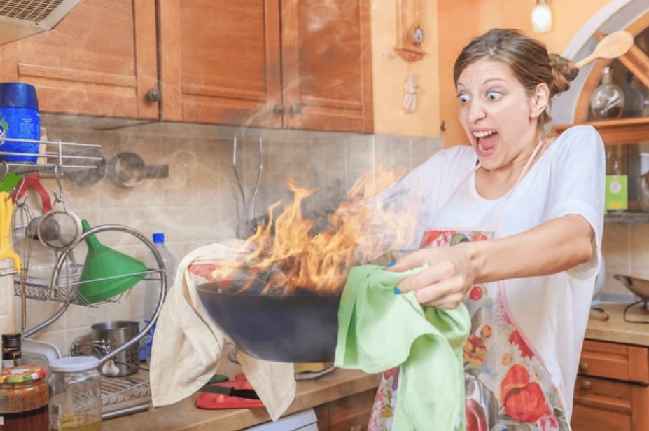 When Cooking Becomes Comedy: The Art of Culinary Chaos